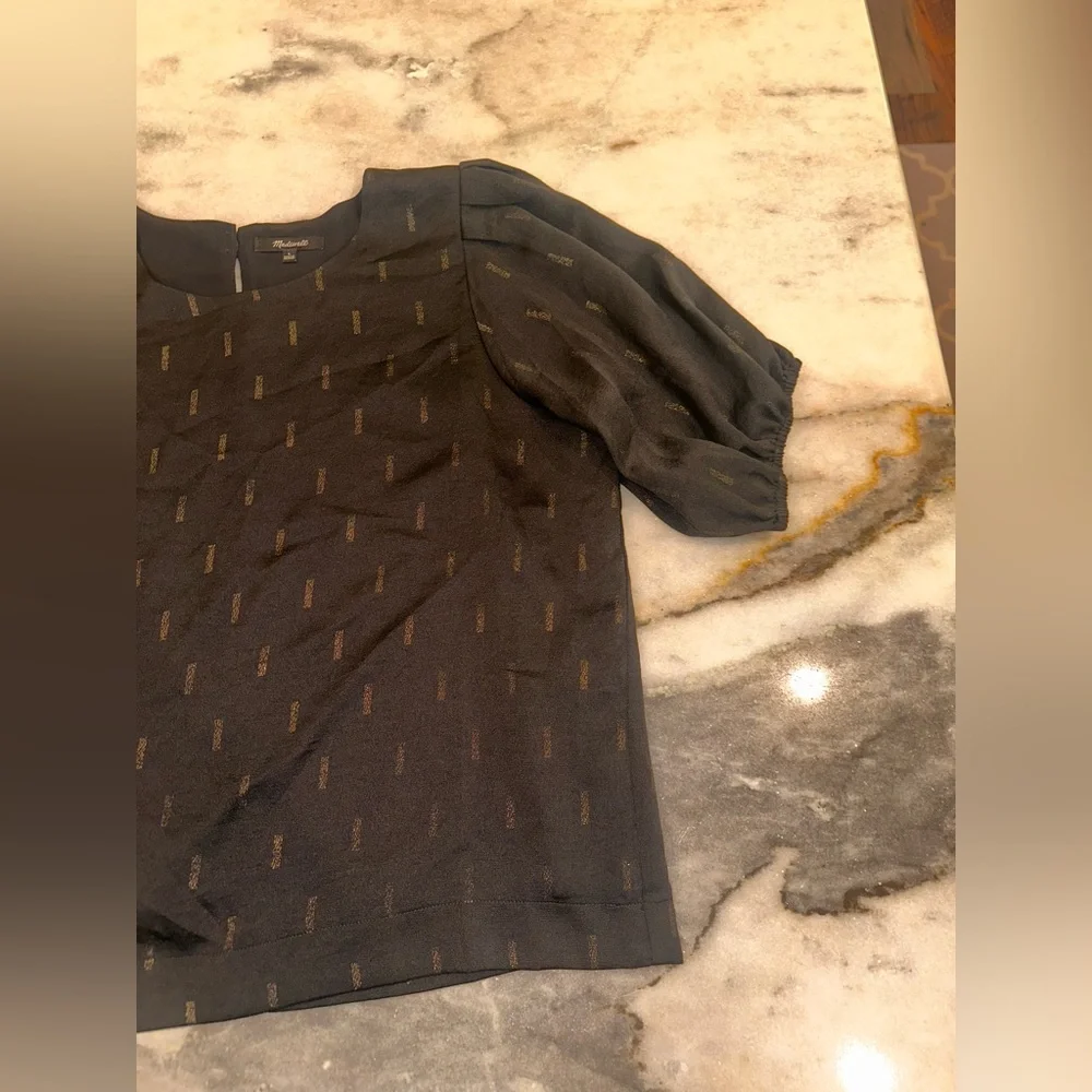 Madewell Size Large Women’s Black Puff Sleeve Gold Metallic‎ Accents Blouse